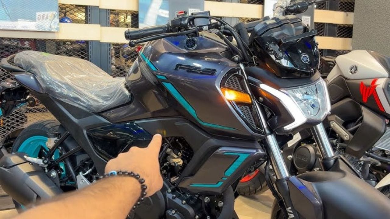 Yamaha FZ-S Fi Hybrid एक दमदार इंजन, शानदार माइलेज और एडवांस फीचर्स वाली स्पोर्टी बाइक है। जानें इसके फीचर्स