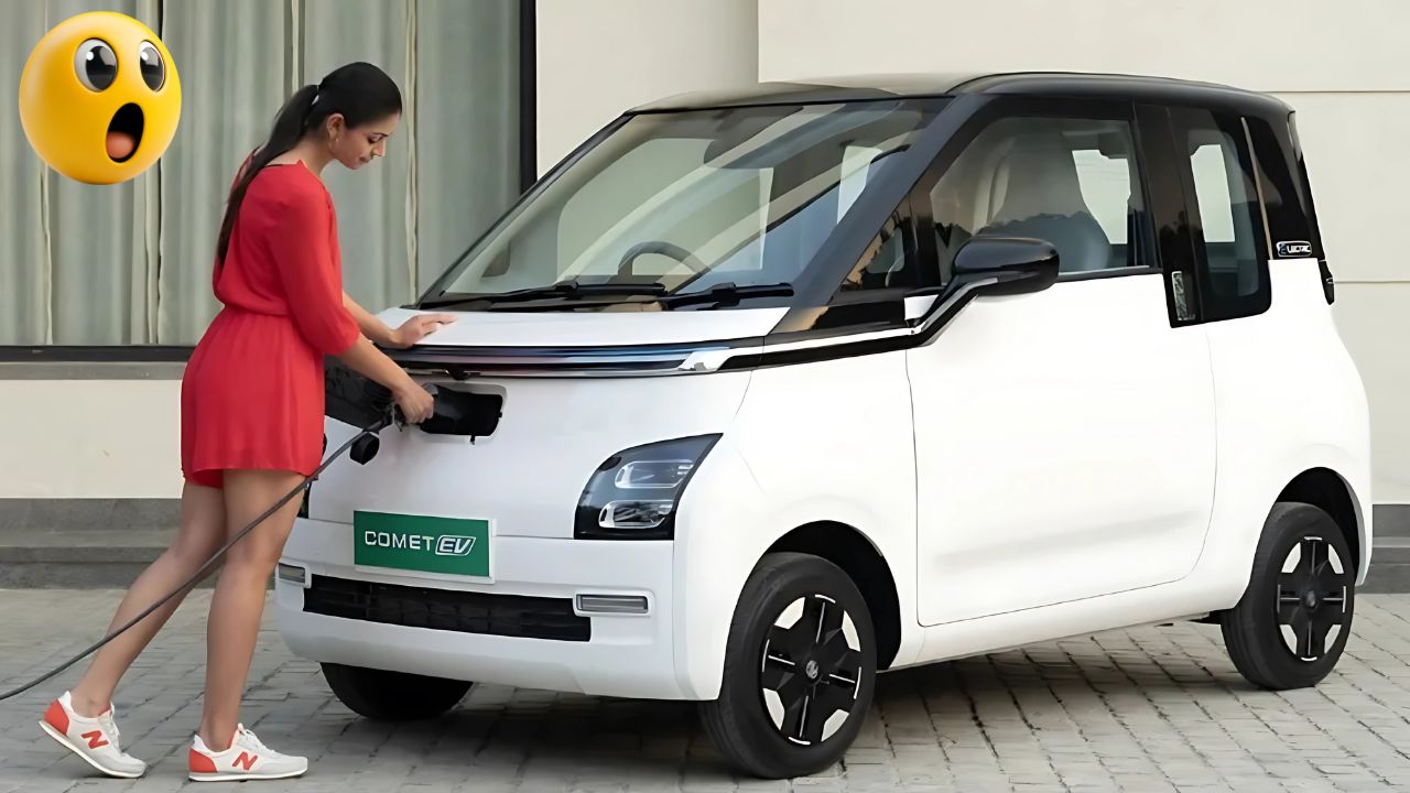 MG Comet EV एक compact और smart electric car है जो city driving के लिए perfect है। जानिए इसकी price, range, battery और features की पूरी जानकारी।